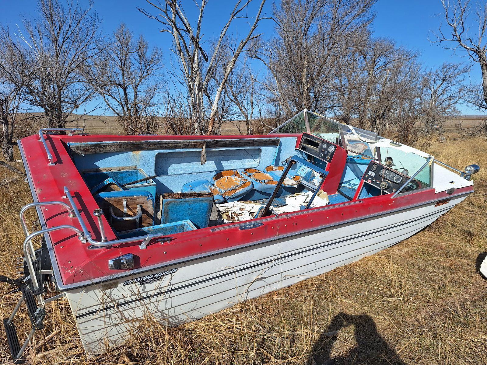 Pipestone Mariner 18' Boat Located In Philip, SD - No Trailer 1970 for ...