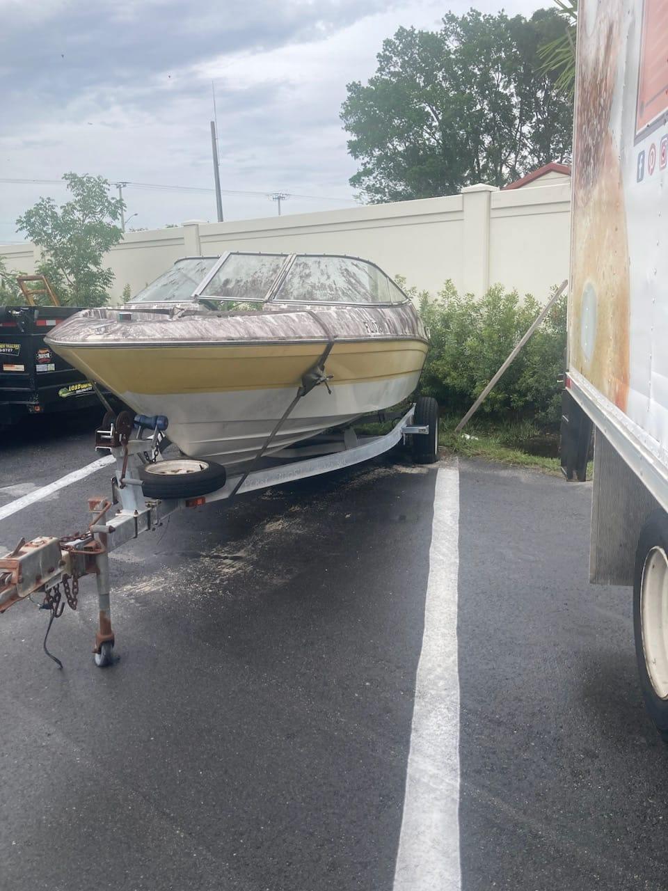 Bayliner 18' Boat Located In Pembroke Pines, FL - Has Trailer 1989 for ...