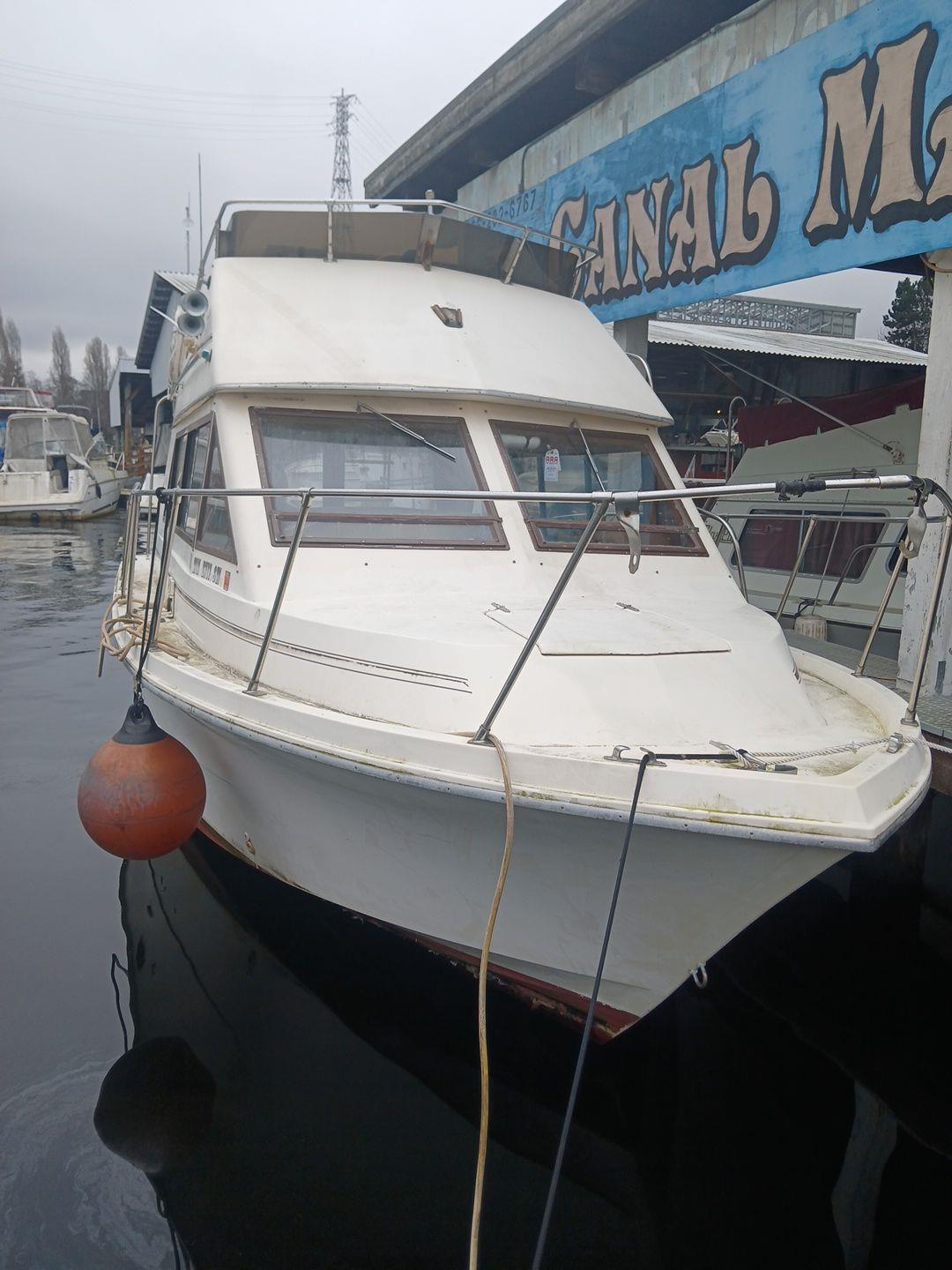 Carver Santa Cruz 28' Boat Located In Seattle, WA - No Trailer 1978 for ...