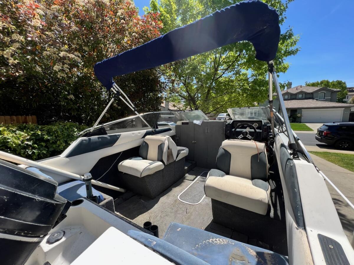 Bayliner Cabin Cruiser 23' Boat Located In Roseville, CA - Has Trailer ...