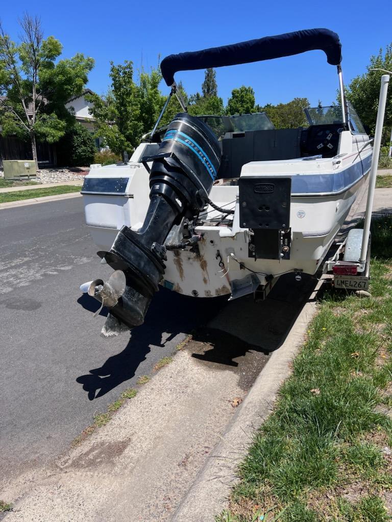 Bayliner Cabin Cruiser 23' Boat Located In Roseville, CA - Has Trailer ...