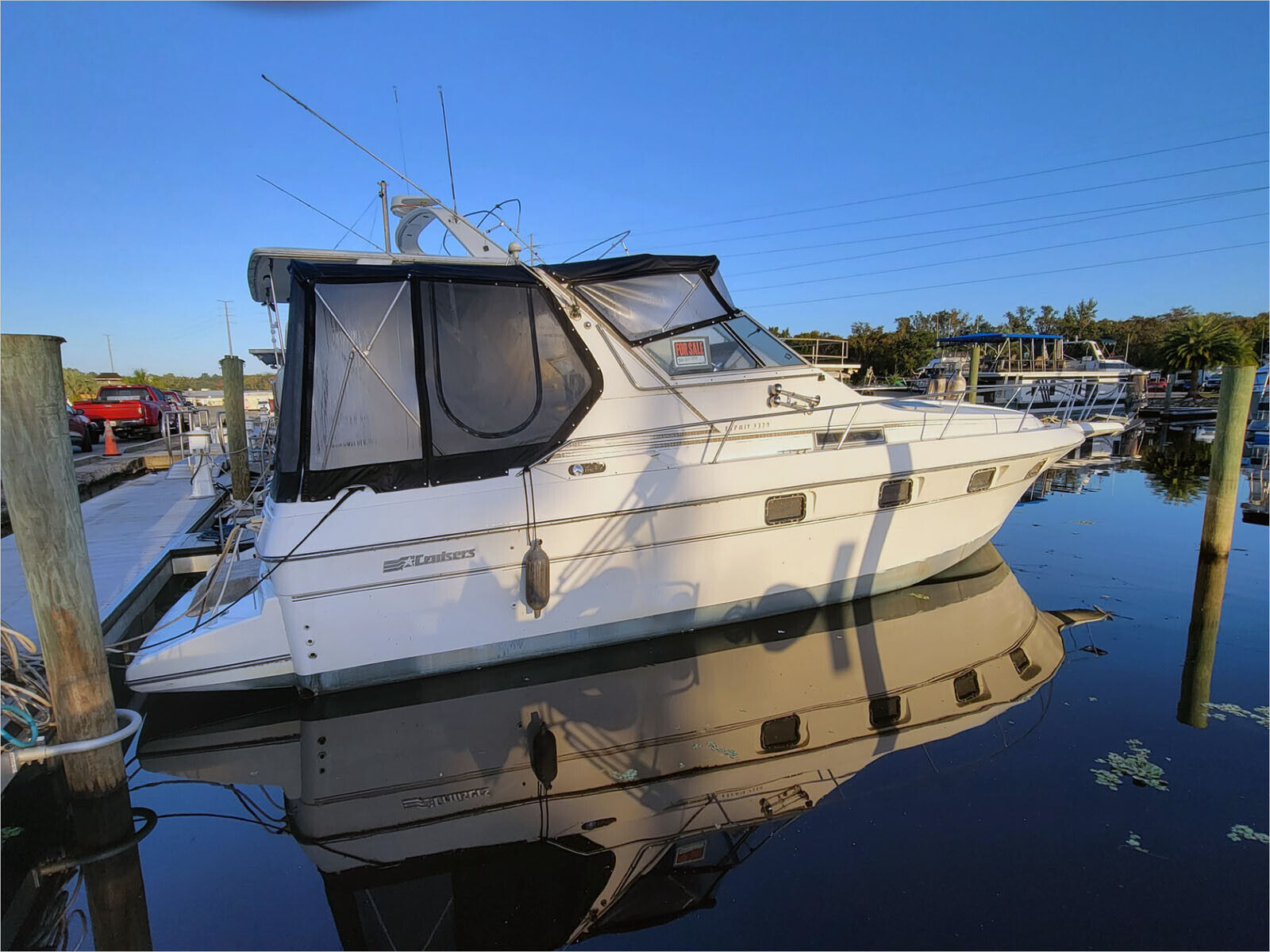 33' Cruisers Yachts 1993 - YS230155 - FOR SALE 1993 for sale for $2,451 ...