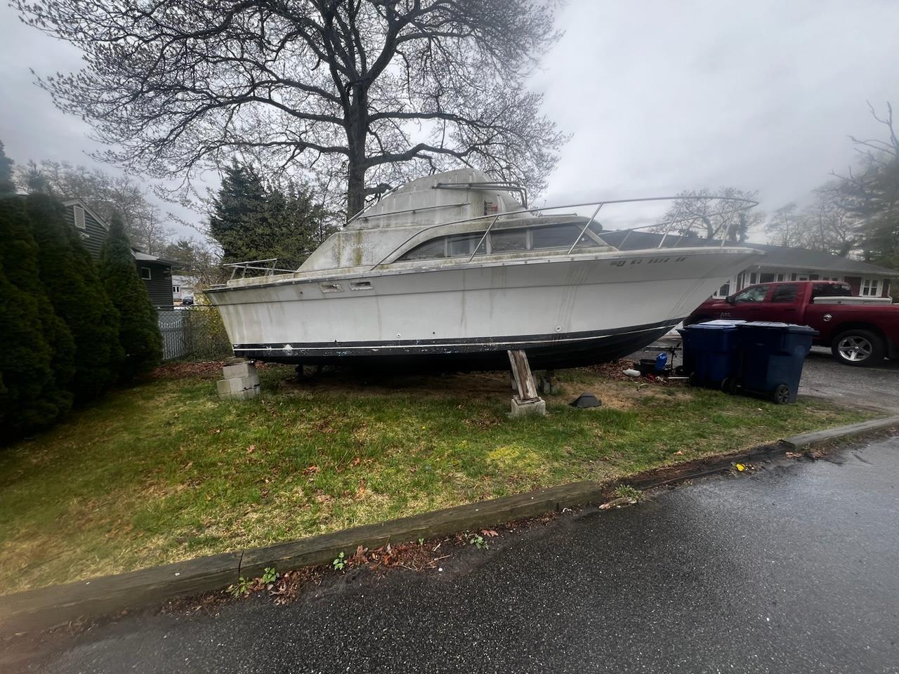 Slv Cabin 26' Boat Located In Beachwood, NJ - No Trailer 1976 for sale ...