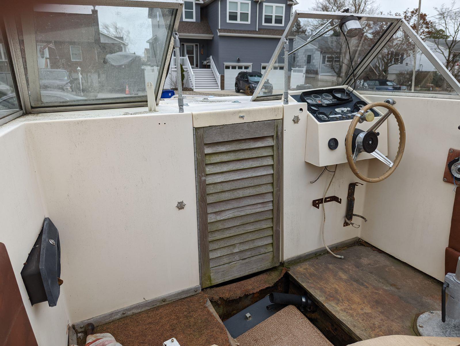 Caprice Cuddy Cabin 19' Boat Located In Bayville, NJ - Has Trailer 1976 ...