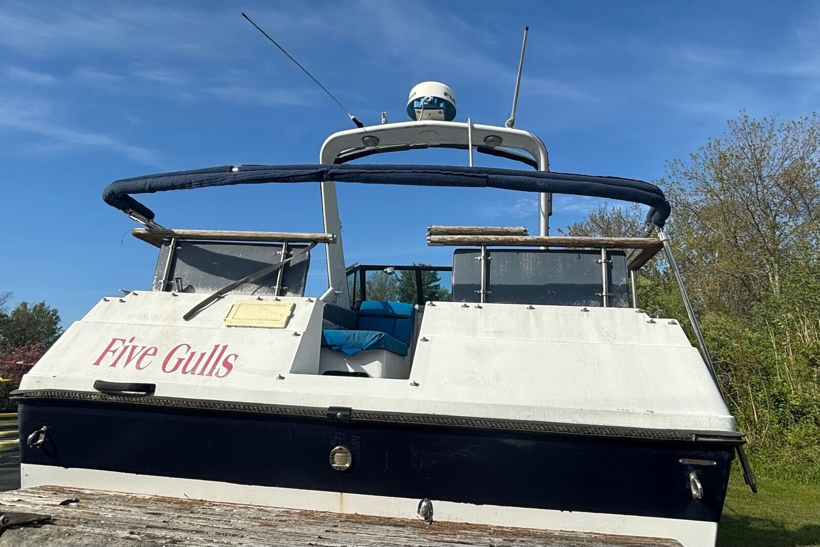 Caprice 30' Boat Located In Westport. MA - No Trailer 1989 for sale for ...