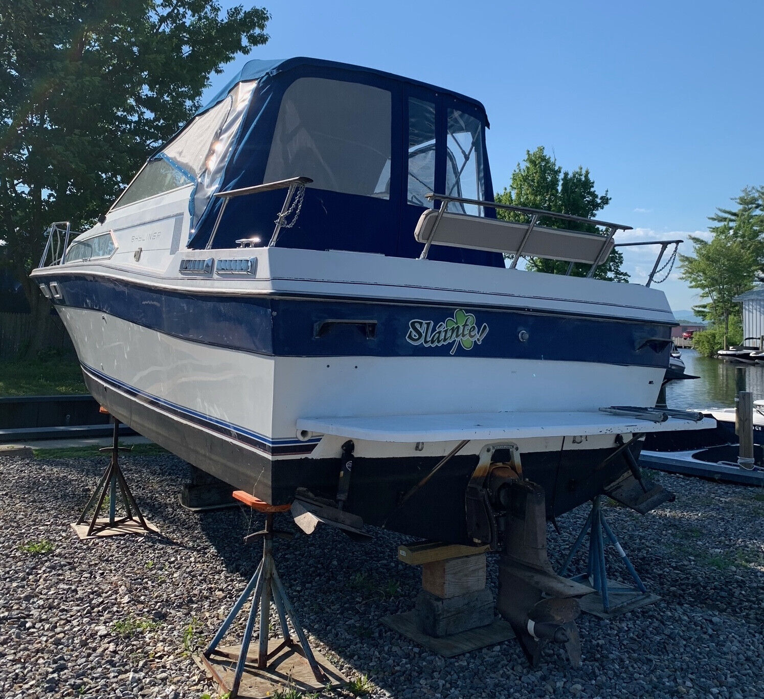 Bayliner Contessa 28' Cabin Cruiser - 2023 Brand New Canvas ...