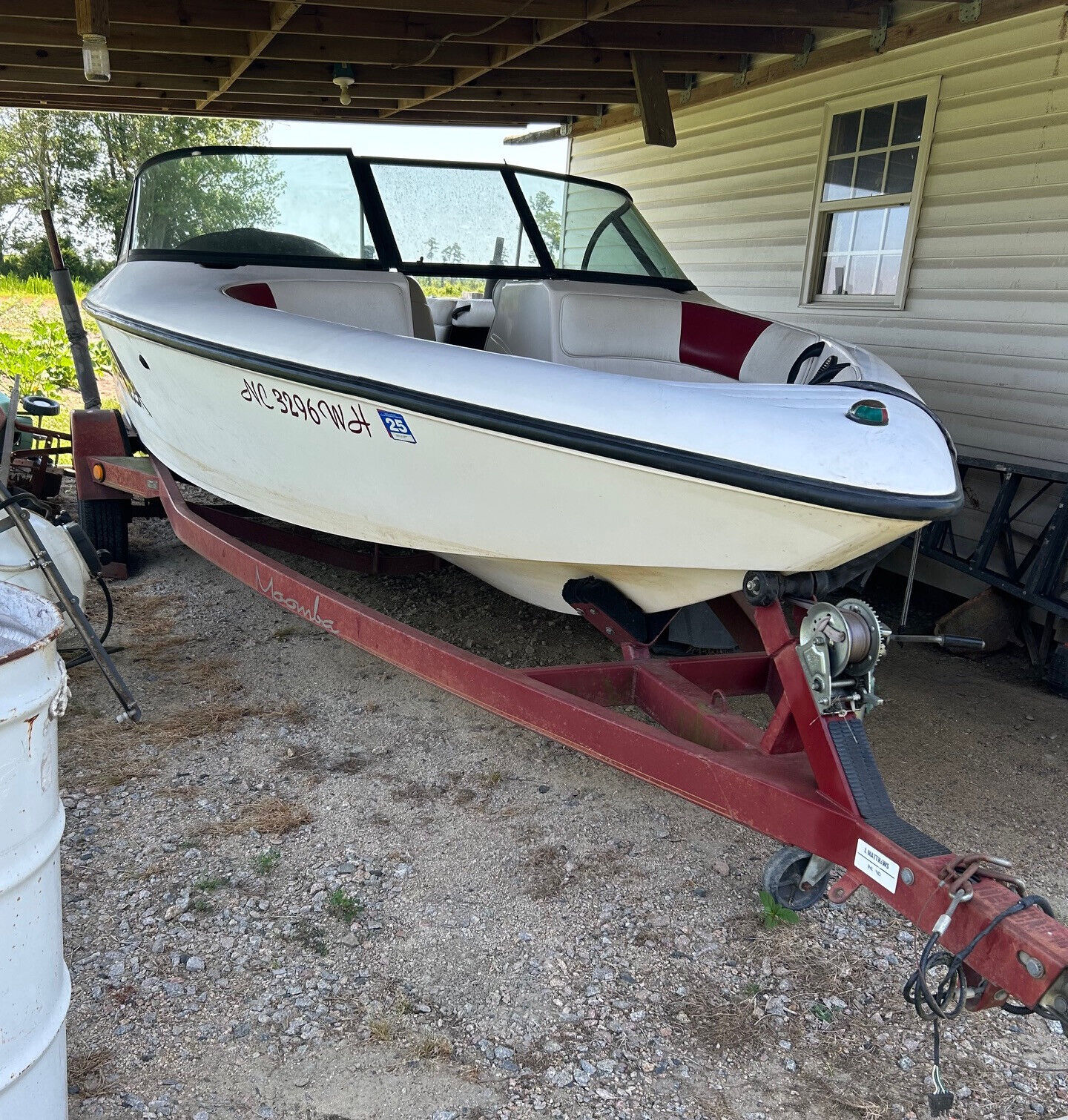 Moomba Outback 20'6