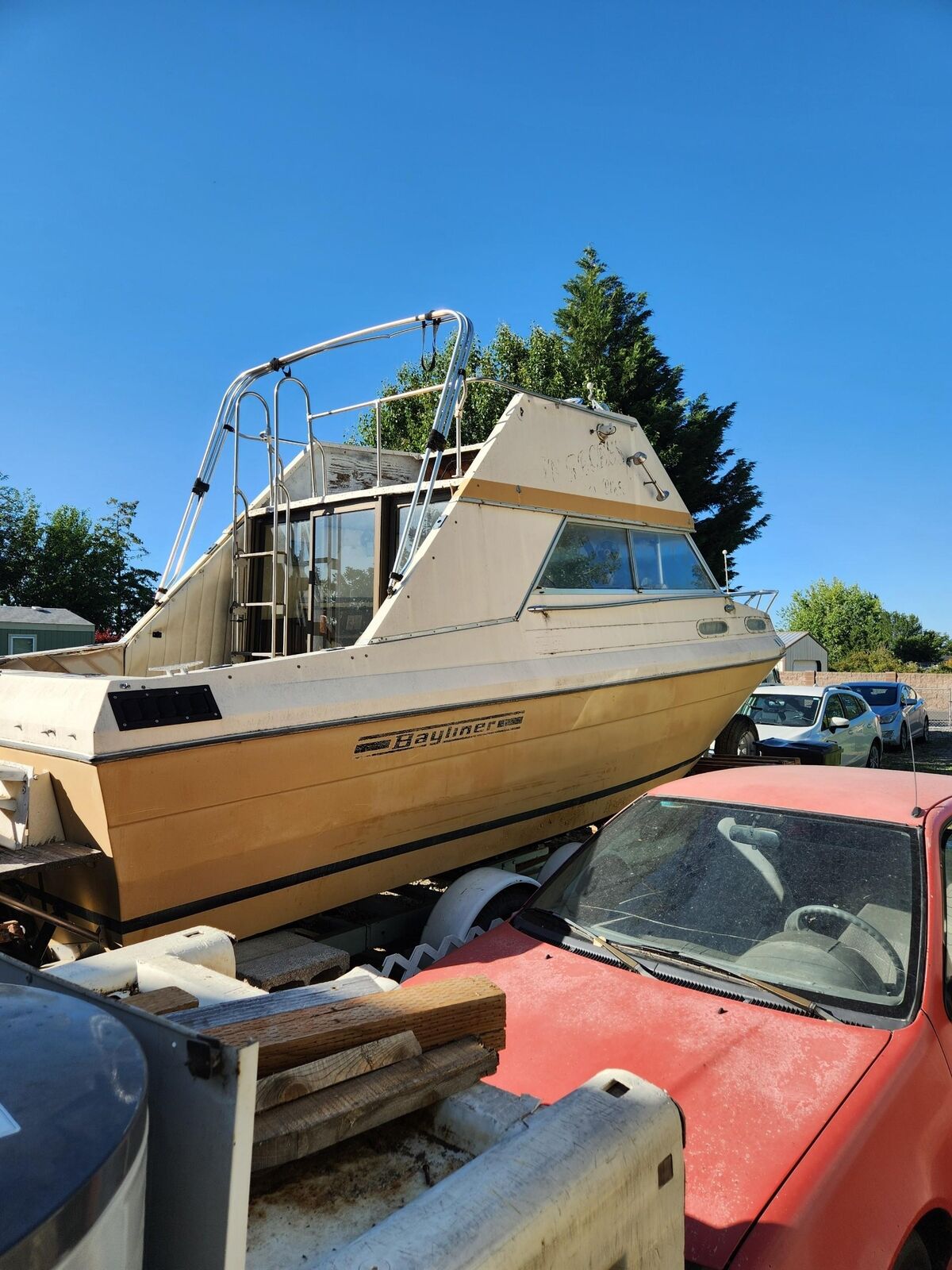 Bayliner 24' Boat Located In Burbank, WA - Has Trailer 1973 for sale ...