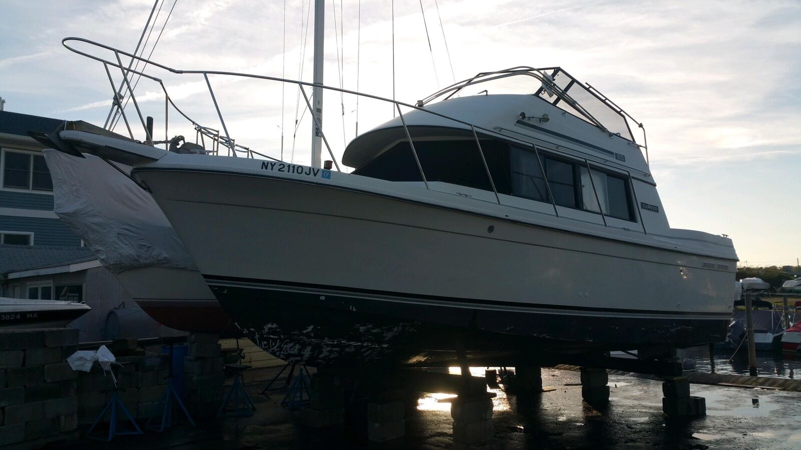 Carver 28' Boat Located In West Babylon, NY - No Trailer 1988 for sale ...