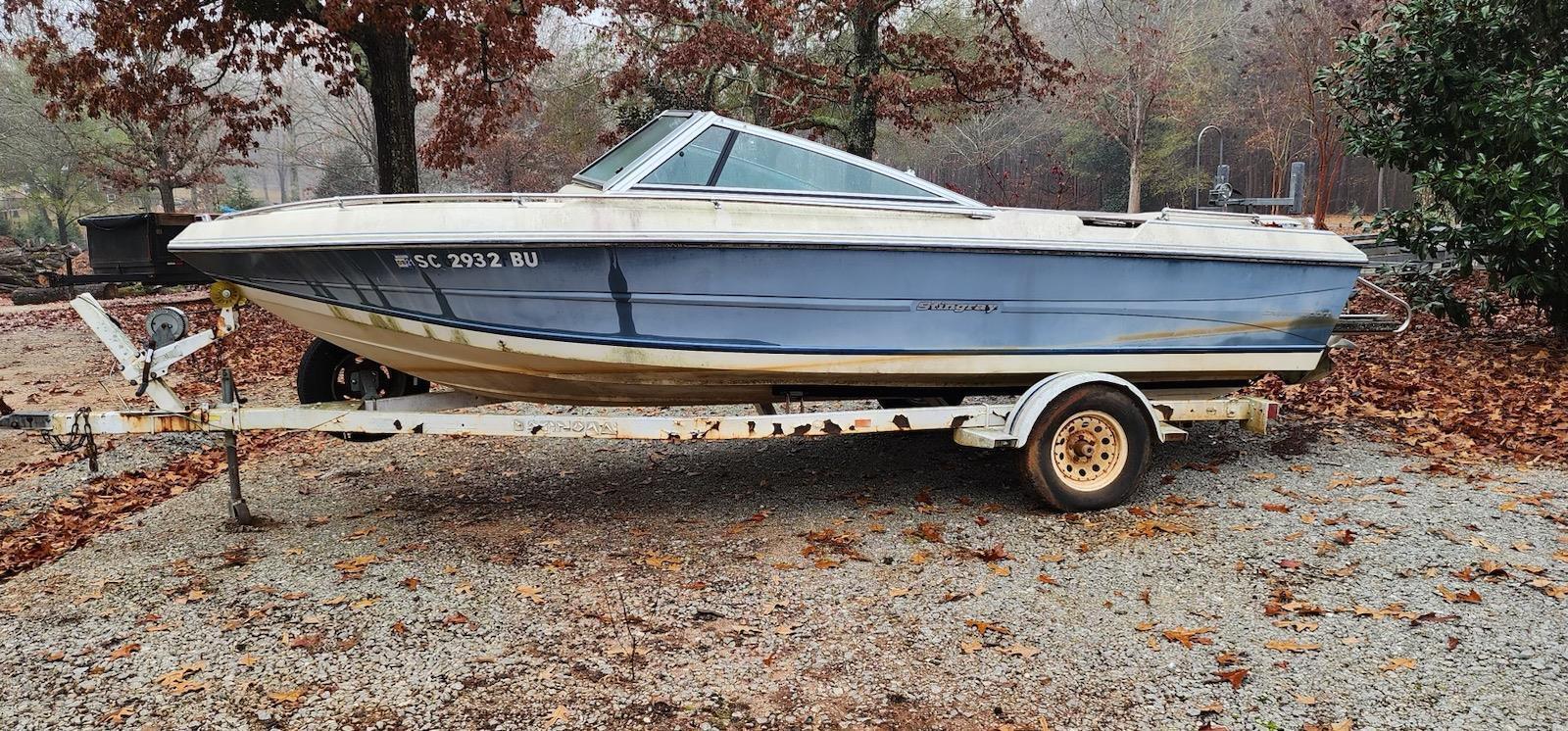 Stingray 19' Boat Located In Simpsonville, SC - Has Trailer 1988 for ...