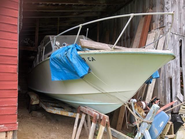 Old Town Atlantis 25' Boat Located In Putnam Station, NY - Has Trailer ...