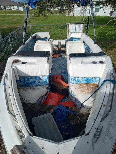 Bayliner Capri 16' Boat Located In Cape Coral, FL - Has Trailer 1988 ...