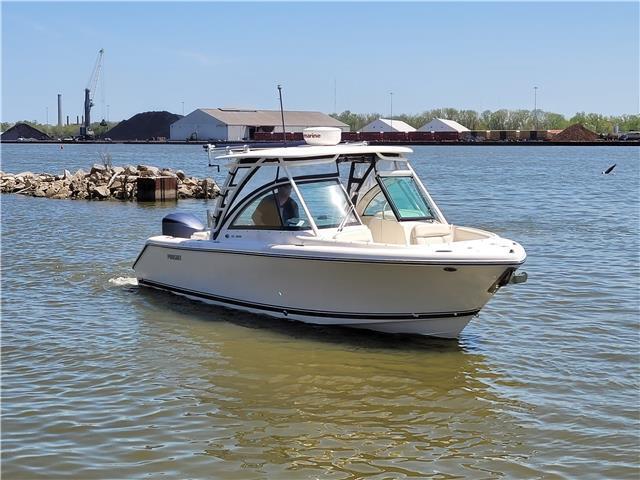 Pursuit 265DC 2013 for sale for $2,008 - Boats-from-USA.com