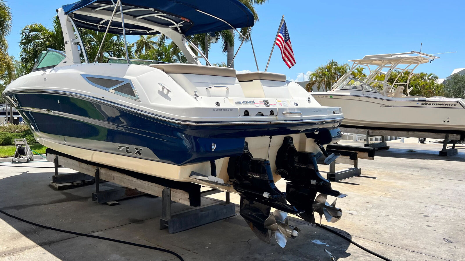 2011 Sea Ray 300SLX - EASY FINANCING - SAME DAY APPROVAL 2011 for sale ...