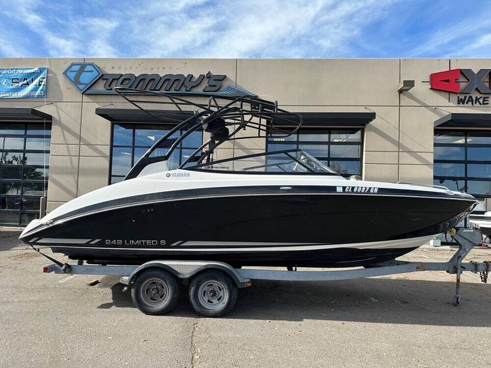 2016 Yamaha 242 Limited S - EASY FINANCING - SAME DAY APPROVAL 2016 for ...