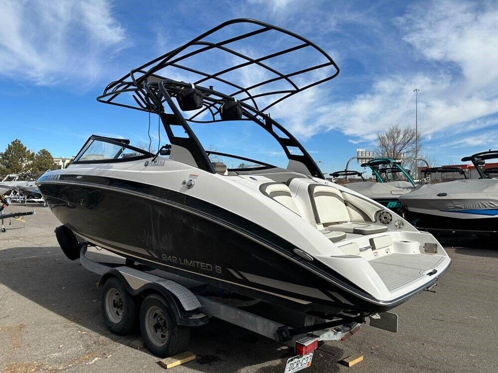 2016 Yamaha 242 Limited S - EASY FINANCING - SAME DAY APPROVAL 2016 for ...