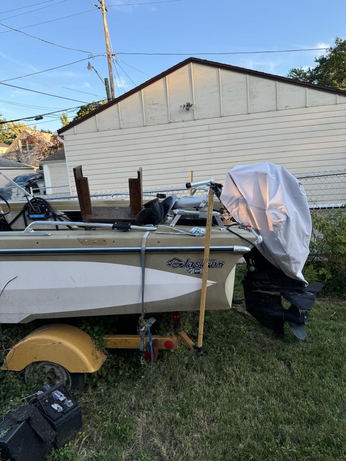 Glastron 15' Sportster 15' Runabout Boat Outboard & Has Trailer 1970 ...