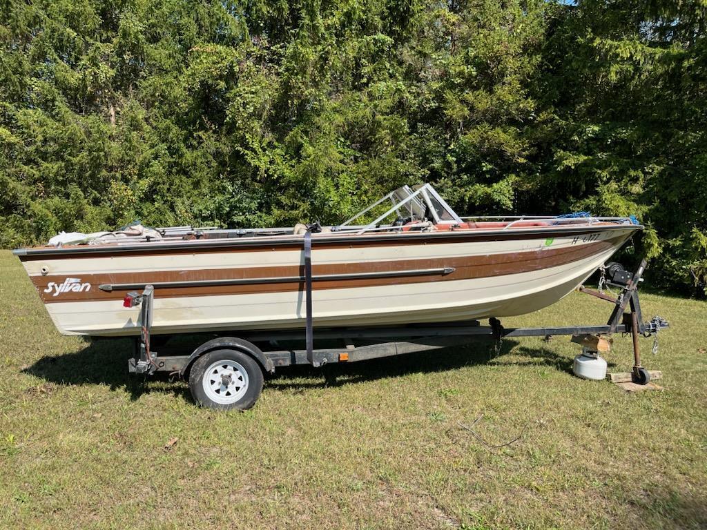 Sylvan Sportster 18' Runabout Boat No Engine & Has Trailer 1980 for ...