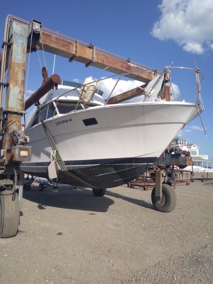 Silverton 31' Cruiser Boat Twin Inboard 1978 for sale for $2,721 ...