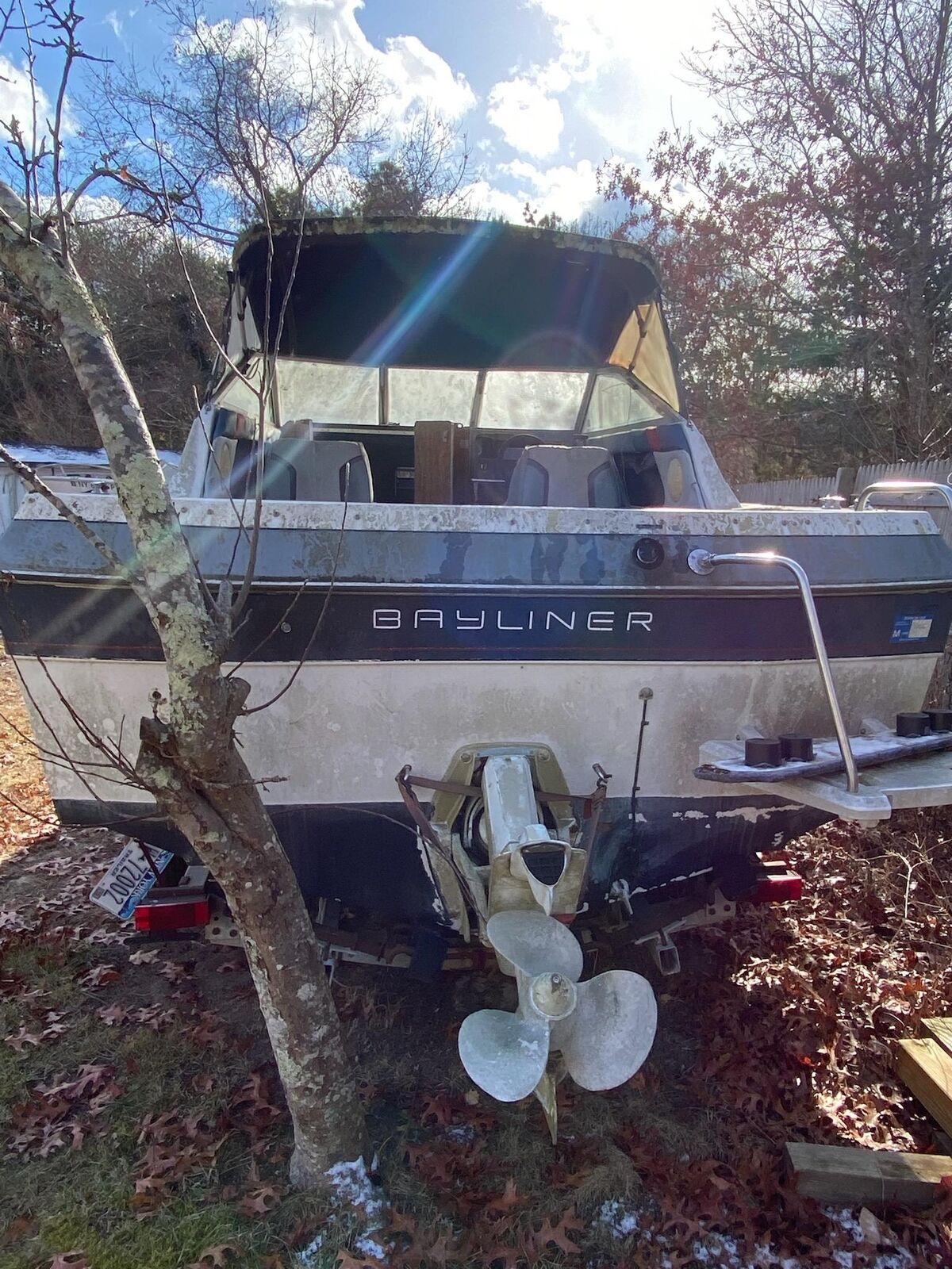 Bayliner 21' Runabout Boat Stern & Has Trailer 1989 for sale for $1,211 ...