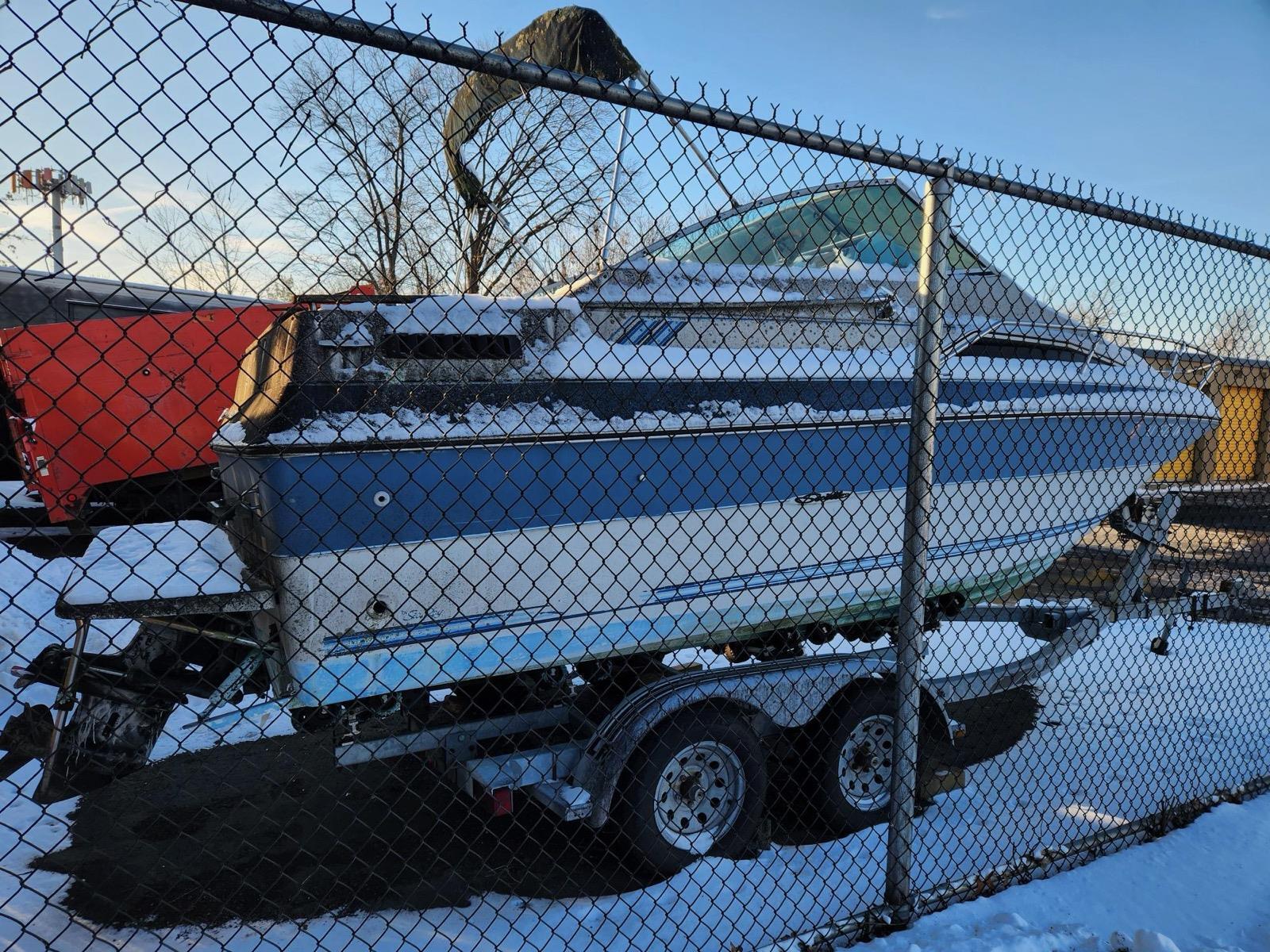 Sea Ray 21' Cuddy Cabin Boat W/ Registration & Trailer 1986 for sale ...