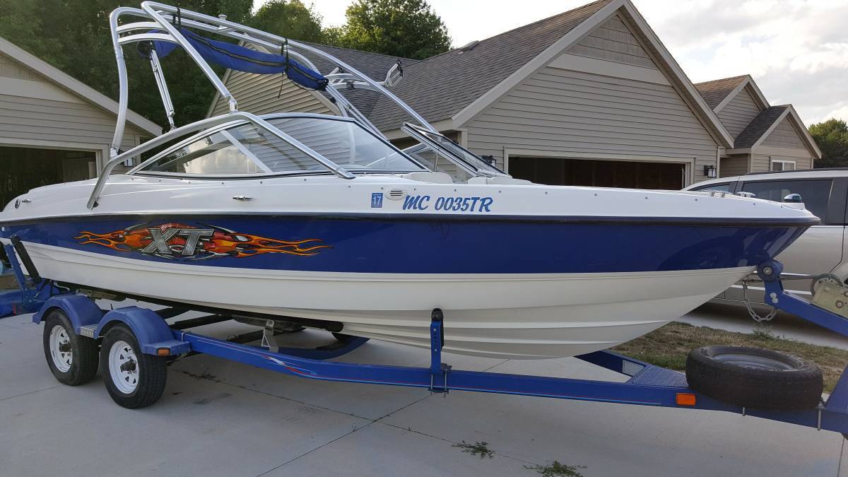 Bayliner 205BR