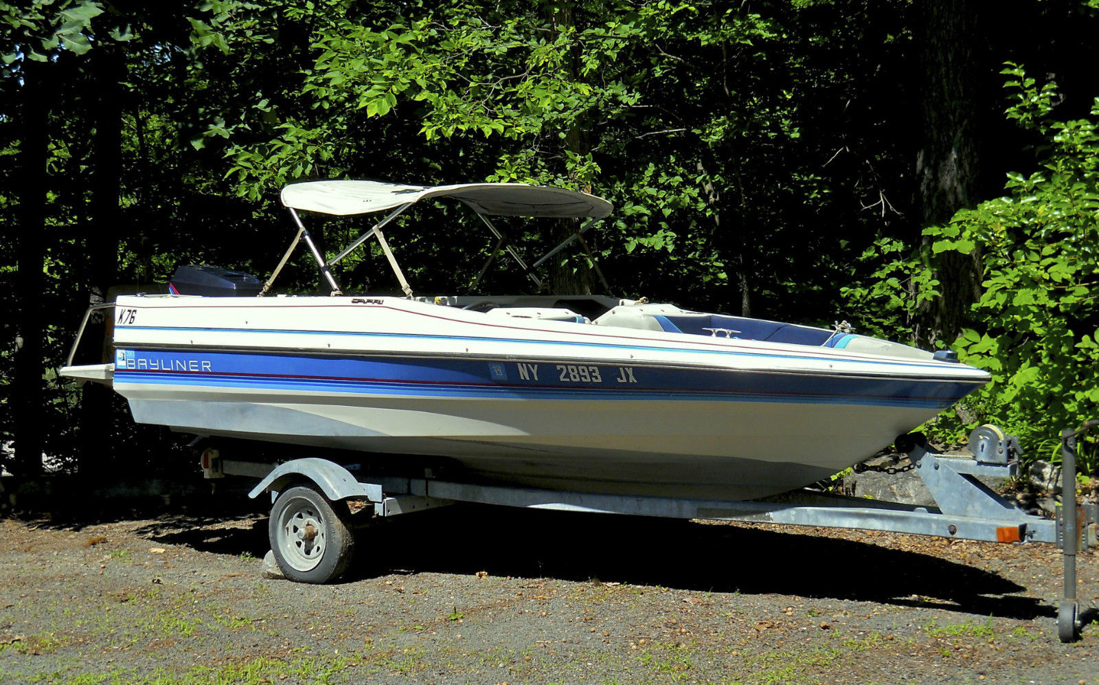 Bayliner Capri