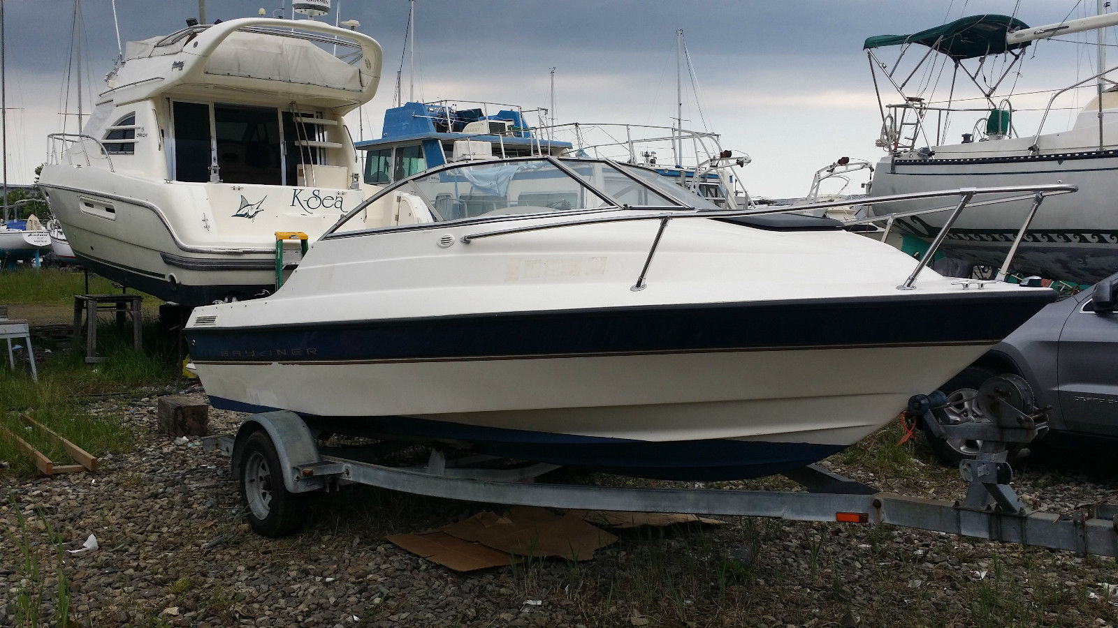 Bayliner 1952 boat for sale from USA
