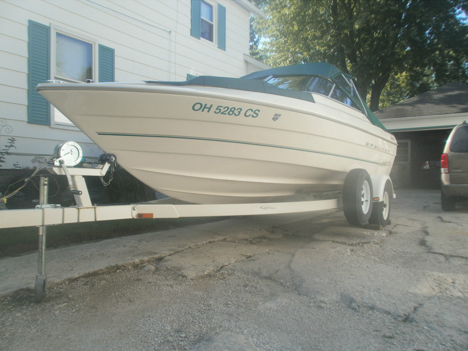 Bayliner Capri 2000 for sale for 8,995