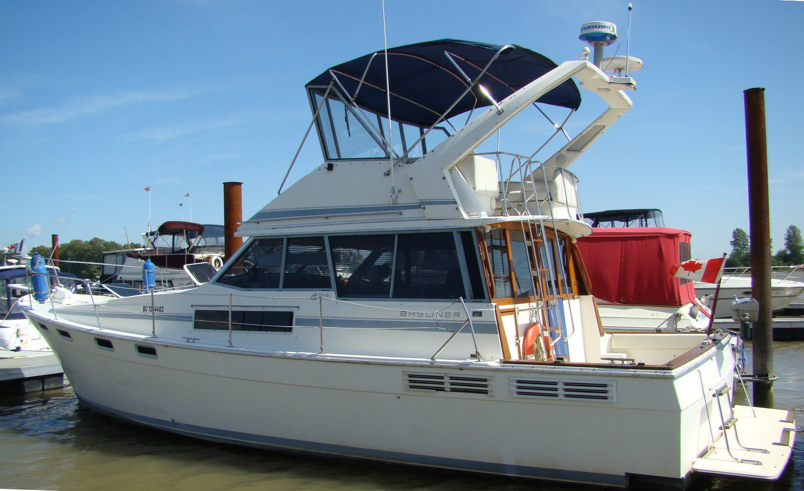 Bayliner 3818 Motoryacht 1989 for sale for $1 - Boats-from-USA.com