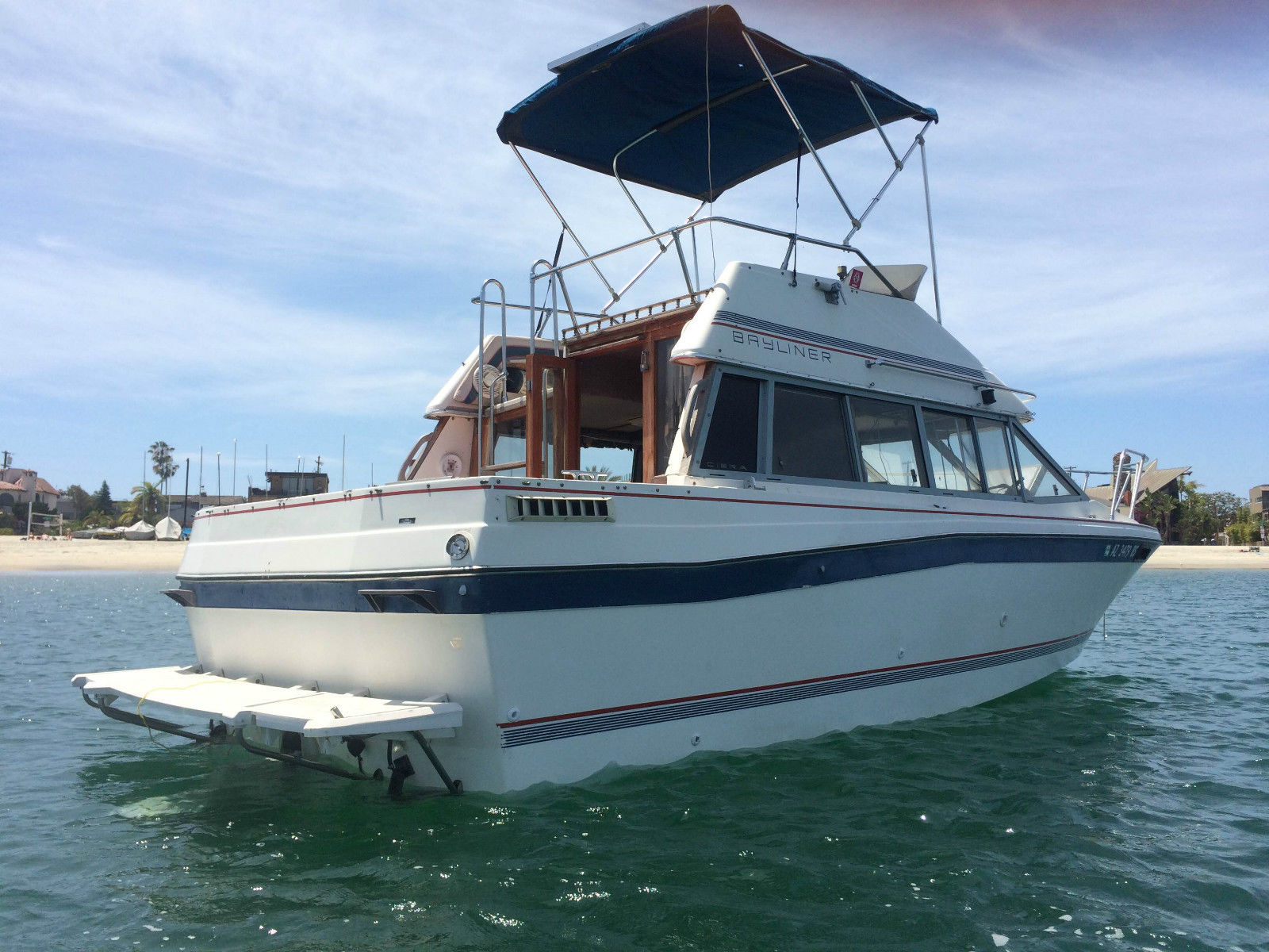 Bayliner 1985 For Sale For $16 - Boats-from-usa.com