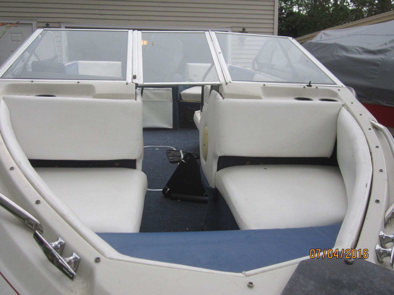 bayliner capri 1987 for sale for $3,500 - boats-from-usa.com