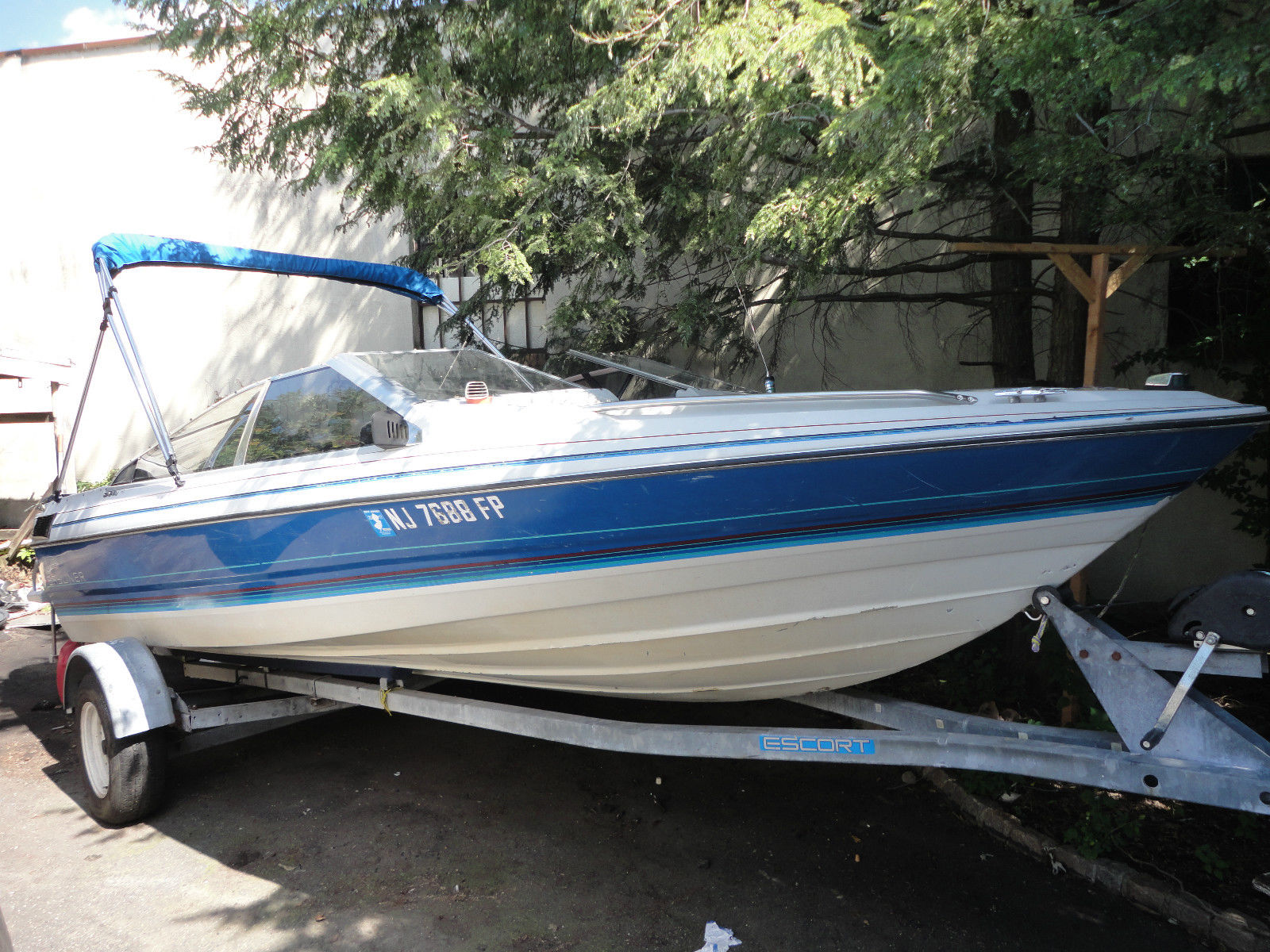 Bayliner Capri boat for sale from USA