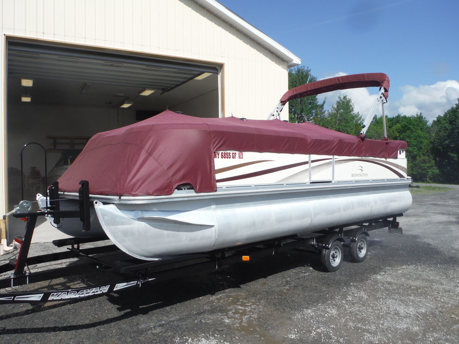 bennington pontoon 2004 for sale for $16,000 - boats-from