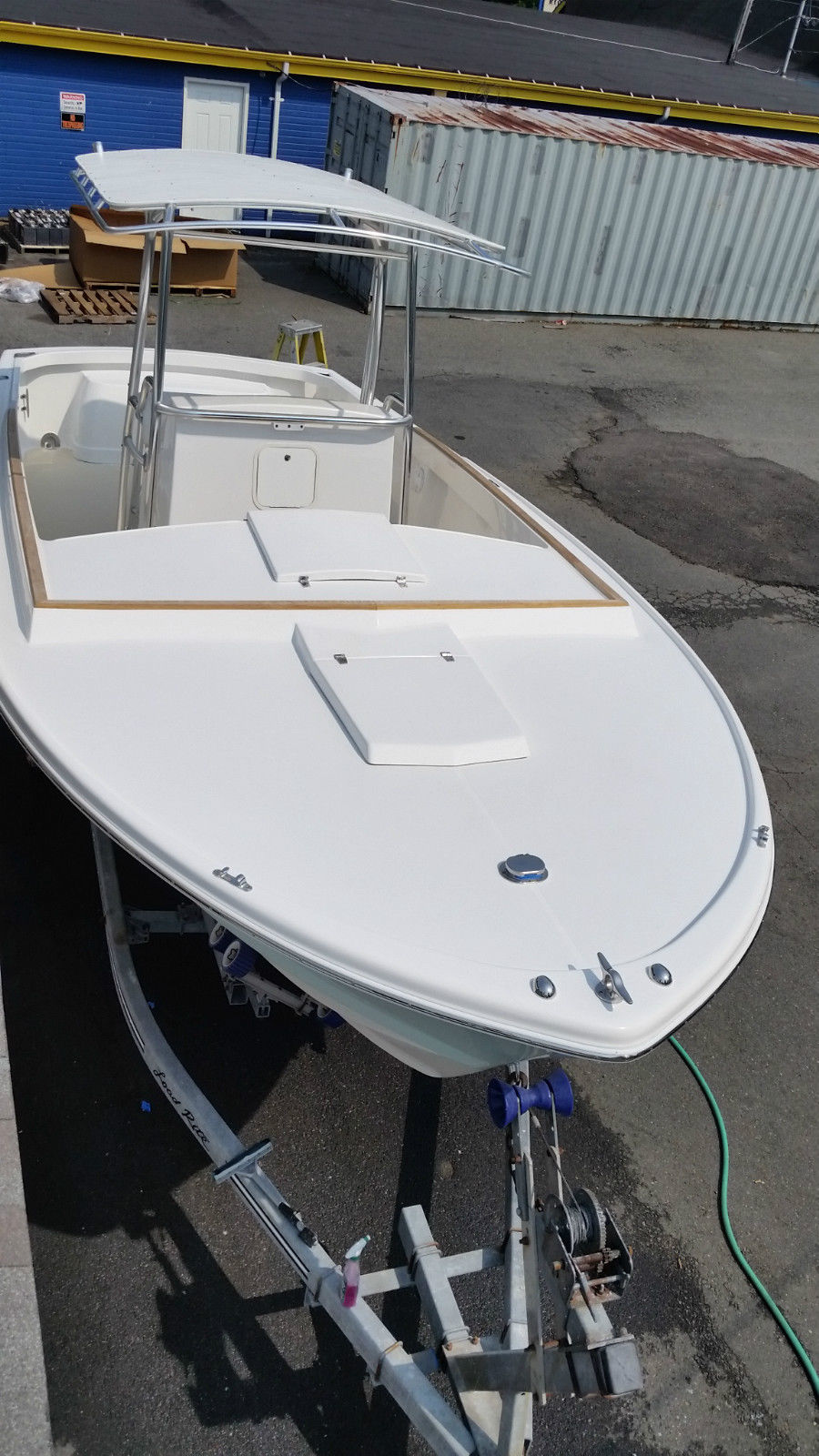 Bertram Moppy Center Console Cuddy 2015 for sale for ...