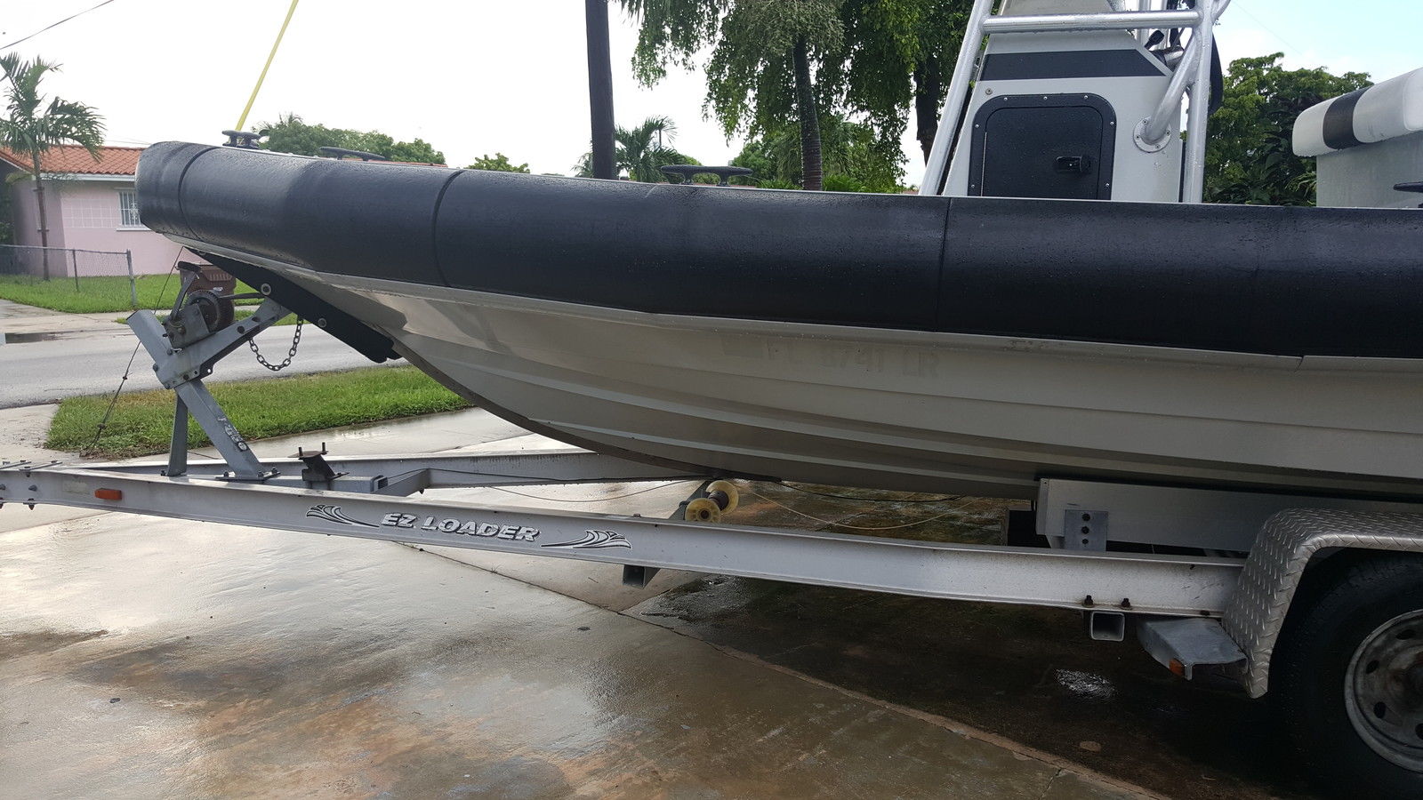 Boston Whaler Impact