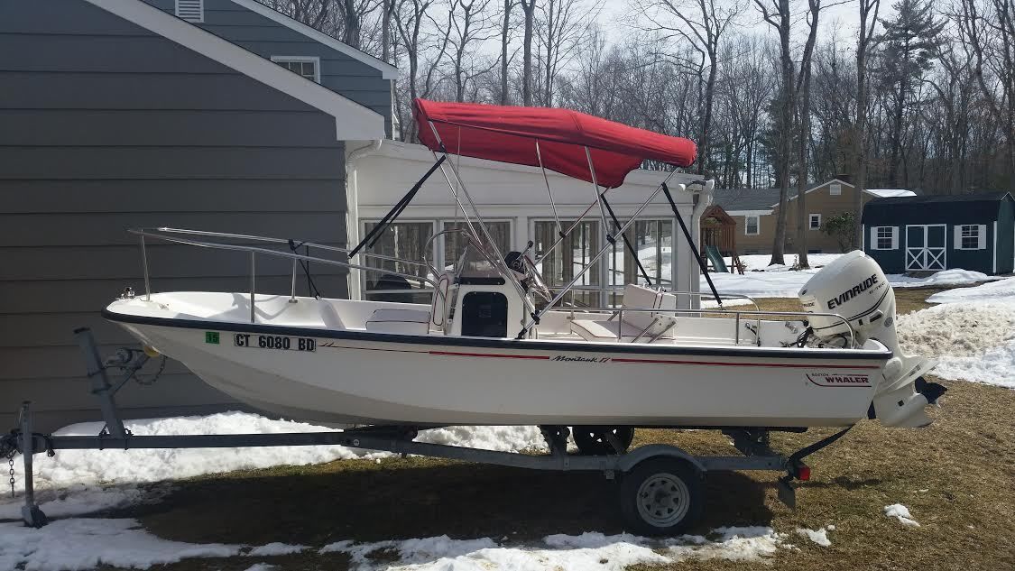 Boston Whaler Montauk 17 Foot With 2011 90hp ETEC With Under 25 Hours On It