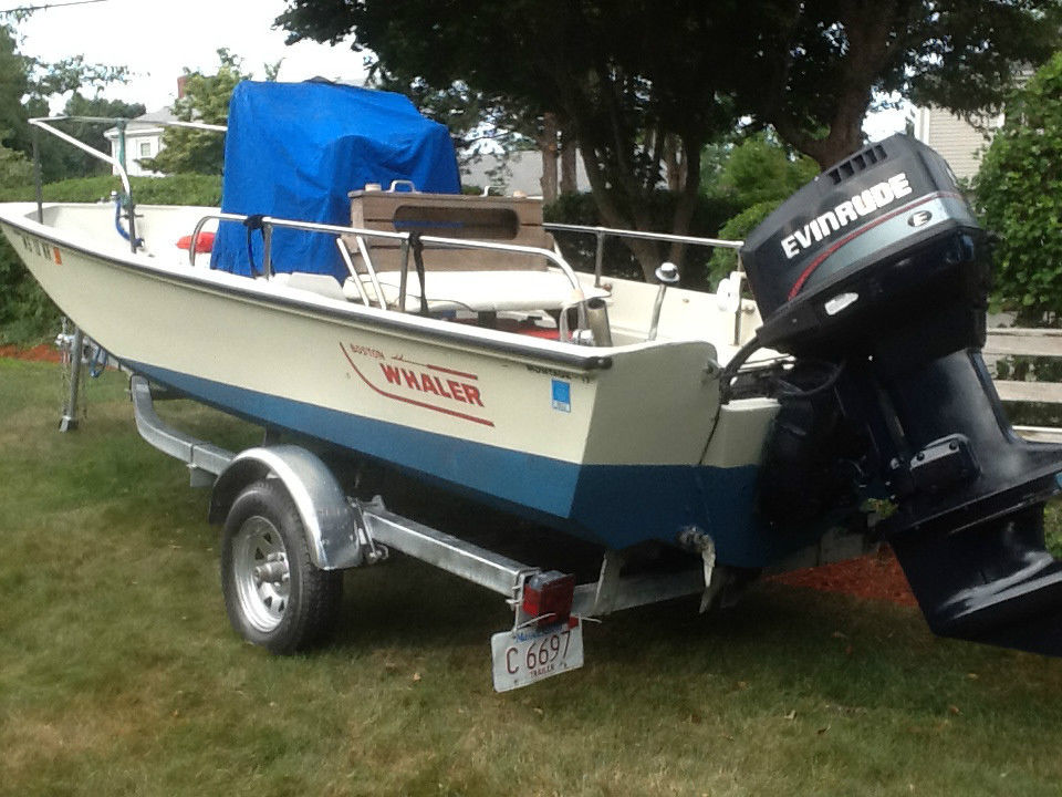 Boston Whaler Montauk 1985 for sale for $10,350 - Boats-from-USA.com