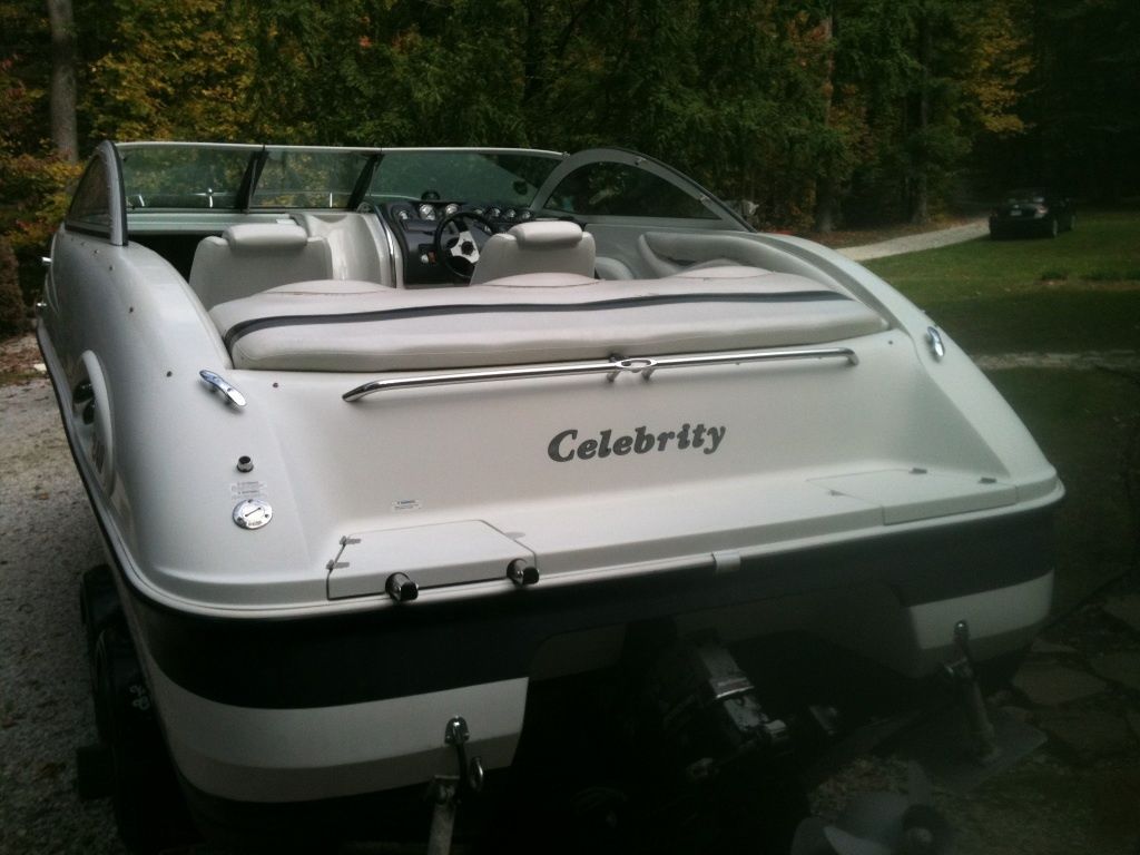 Celebrity 240 Cuddy 2001 for sale for $12,000 - Boats-from-USA.com1024 x 768