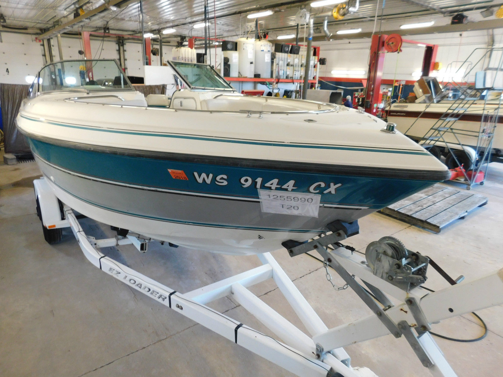 Chaparral 2500XS 1992 for sale for $7,170 - Boats-from-USA.com