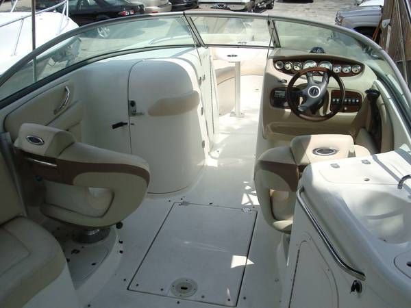 CHAPARRAL 254 SUNESTA DECK BOAT, W/ 6.2 MERCUISER BRAVO3 2006 for sale ...