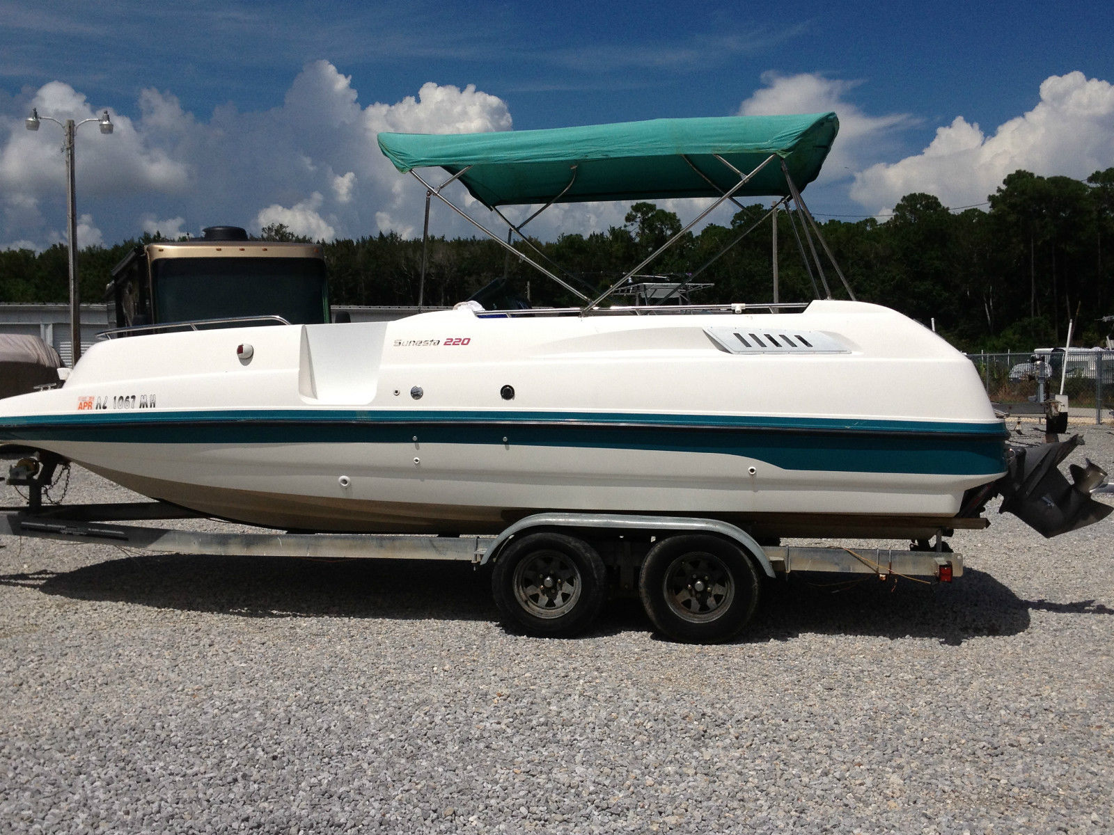 Chaparral Sunesta 225 1992 for sale for $6,000 - Boats 