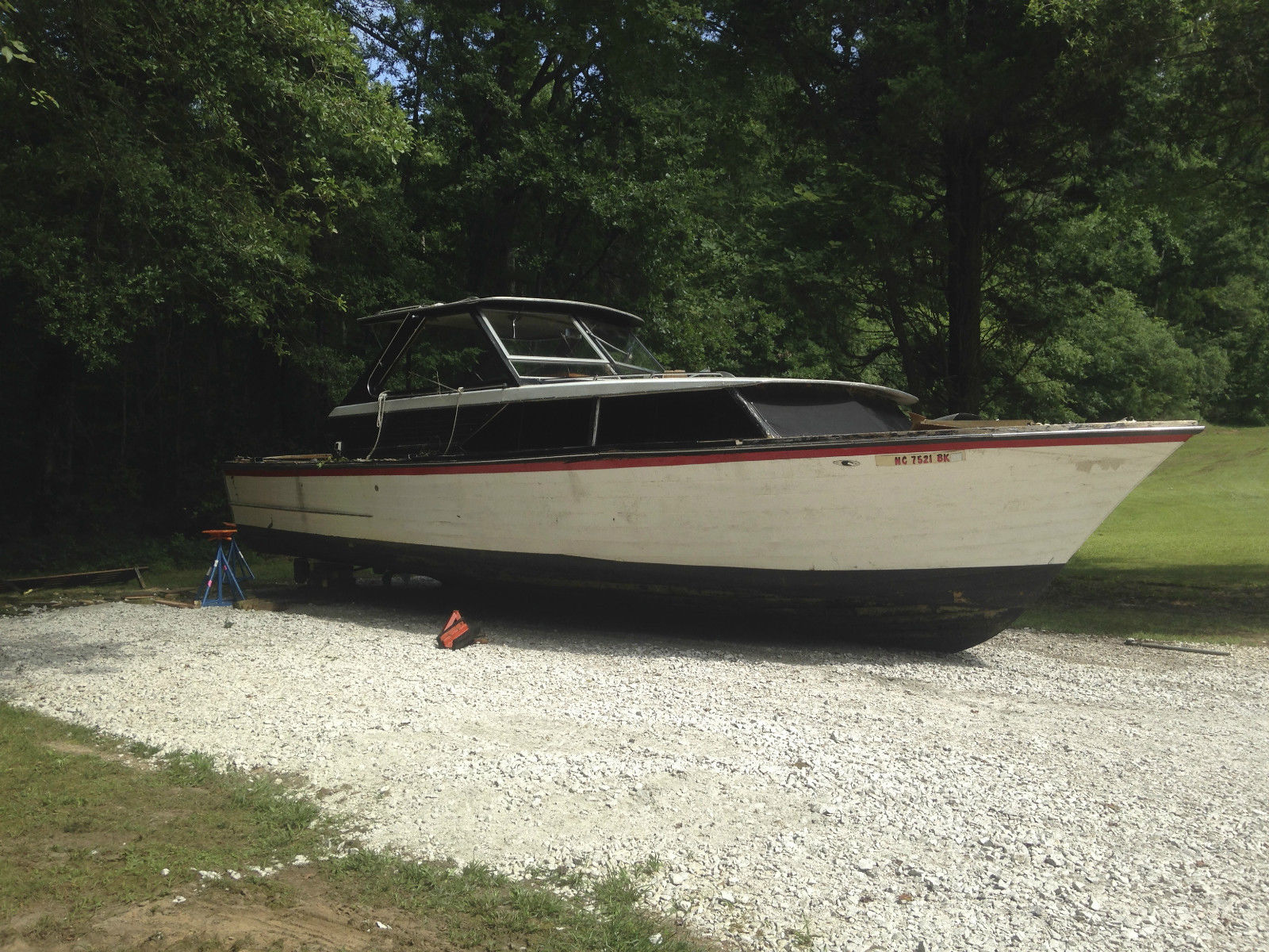 chris craft sea skiff 1966 for sale for $1,000 - boats