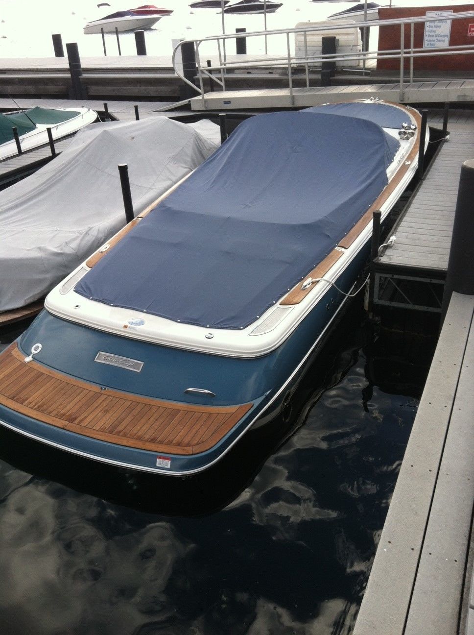 Chris Craft 262 Sport Deck 2000 for sale for $18,995 