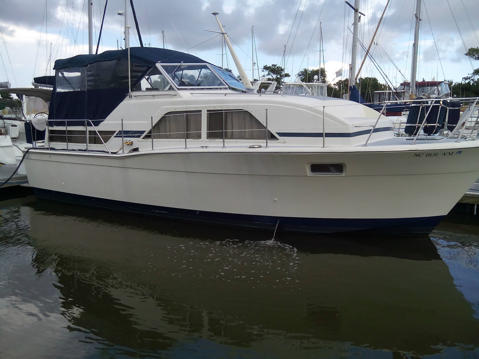 Chris Craft 350 Catalina Double Cabin