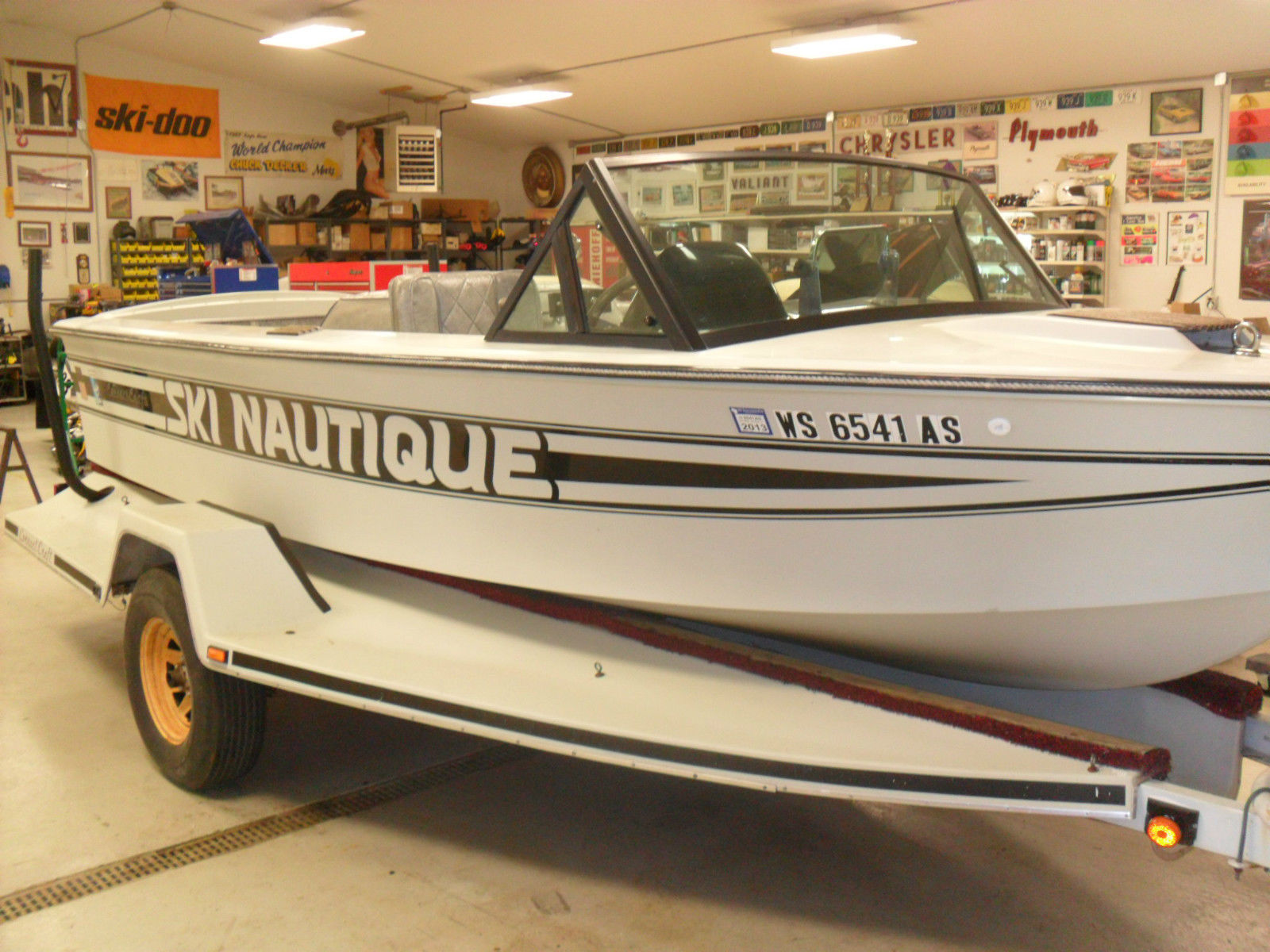 Correct Craft Ski-Nautique