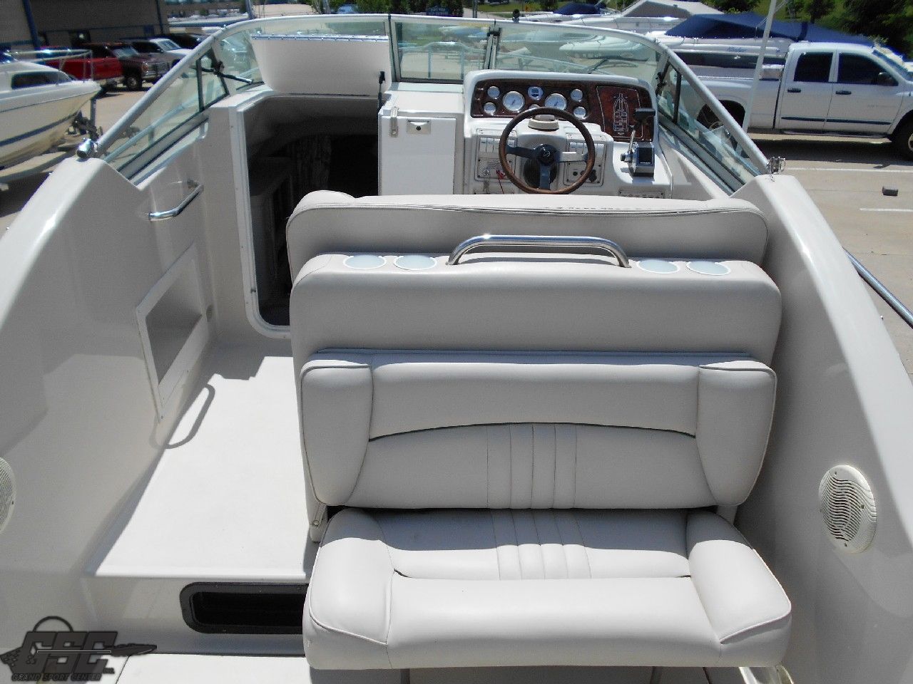 Crownline 250 Cr Cuddy Cabin Cruiser 1998 For Sale For 7 900