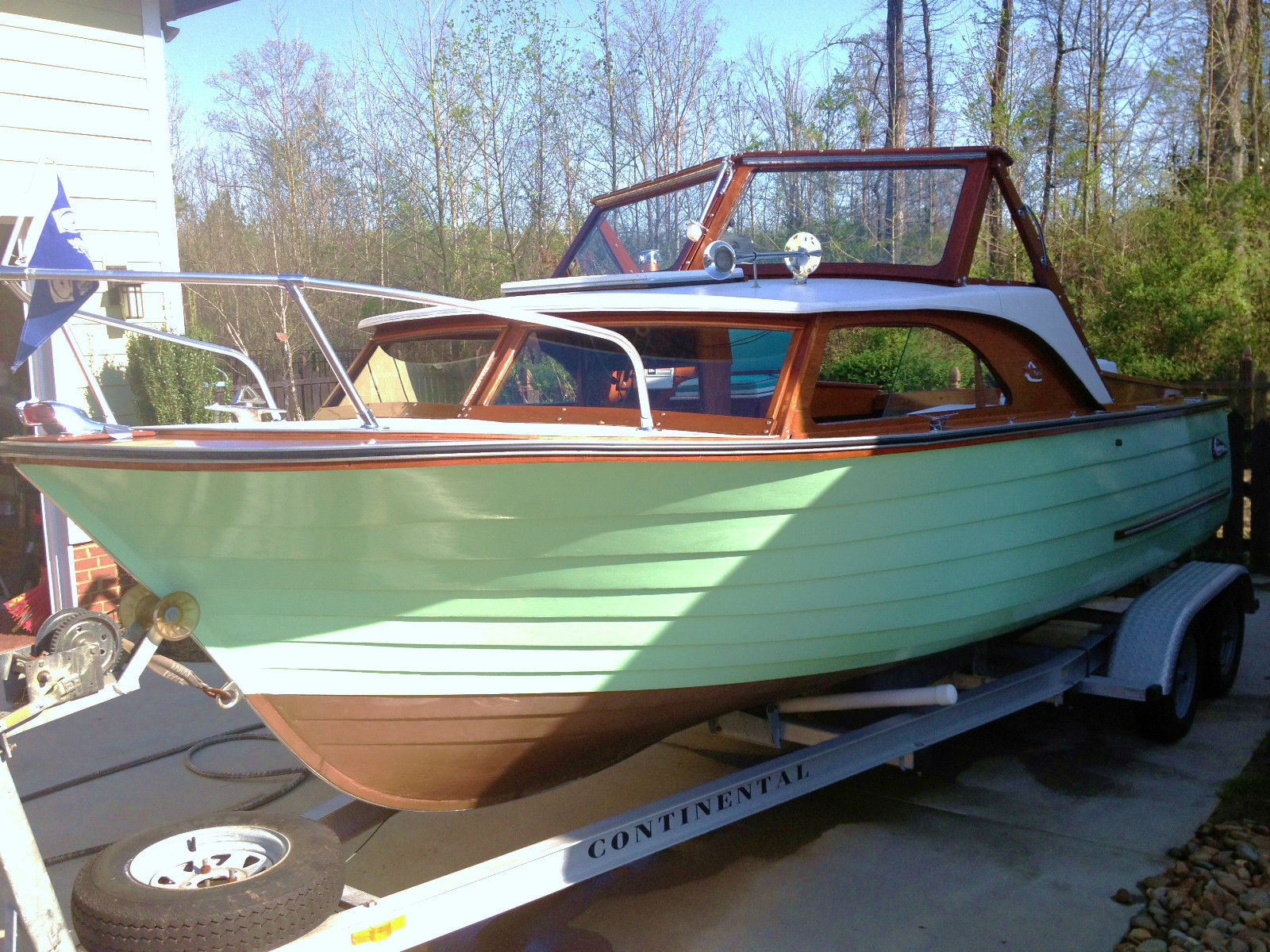 Cruisers Inc. 570 Sea Camper 1961 for sale for $8,500 