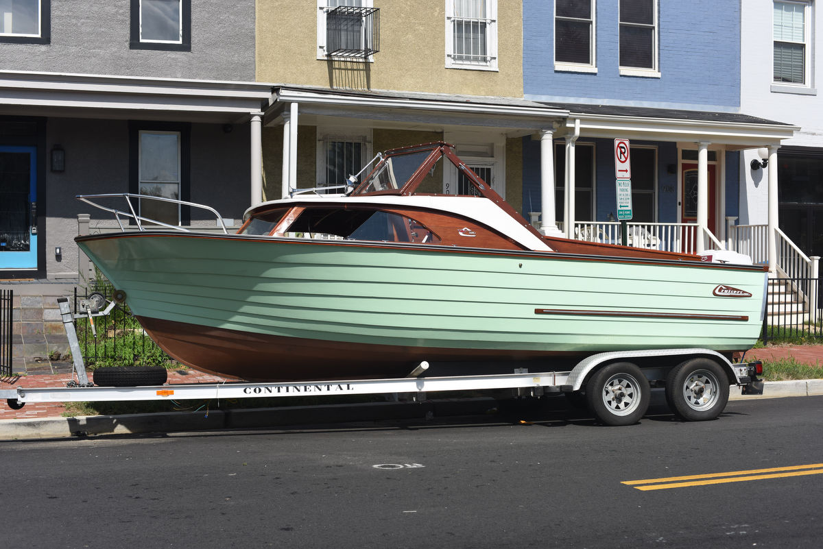 Cruisers Inc. Sea Camper