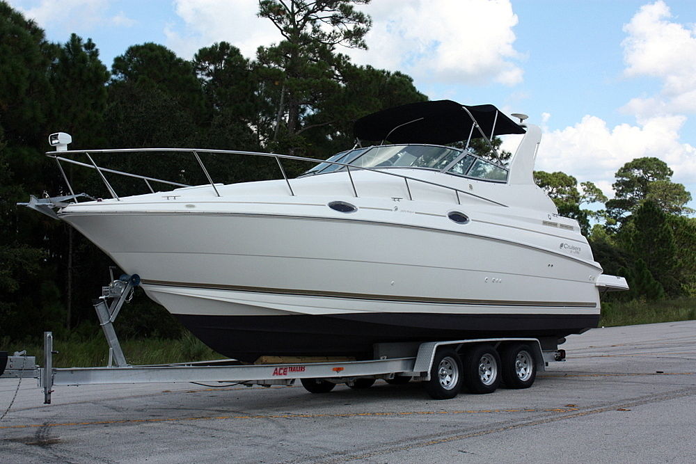1998 cruisers yachts 2870 rogue specs